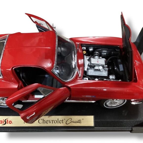 Maisto Special Edition 1965 Chevrolet Corvette 1:18 - Picture 10 of 11